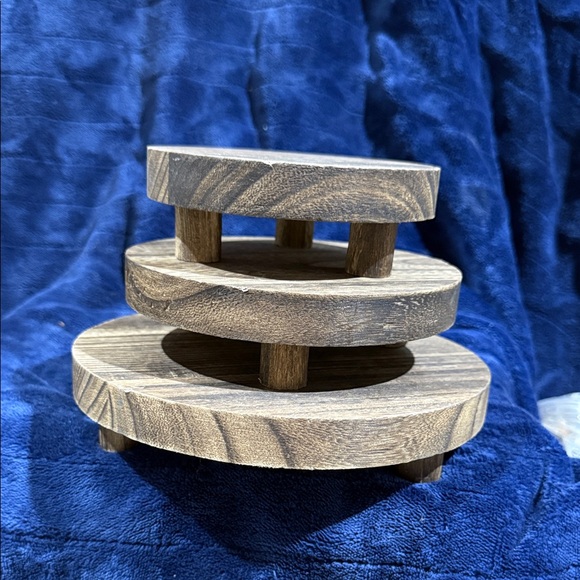 None Other - Wooden 3-Tier Round Display Stand